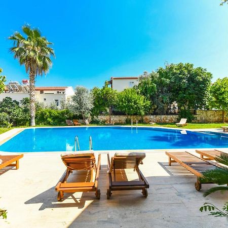 דירות Duplex House With Shared Pool Near Beach In קלקן מראה חיצוני תמונה