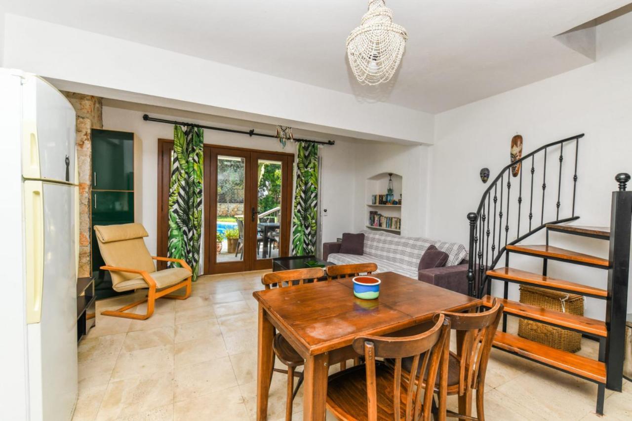 דירות Duplex House With Shared Pool Near Beach In קלקן מראה חיצוני תמונה