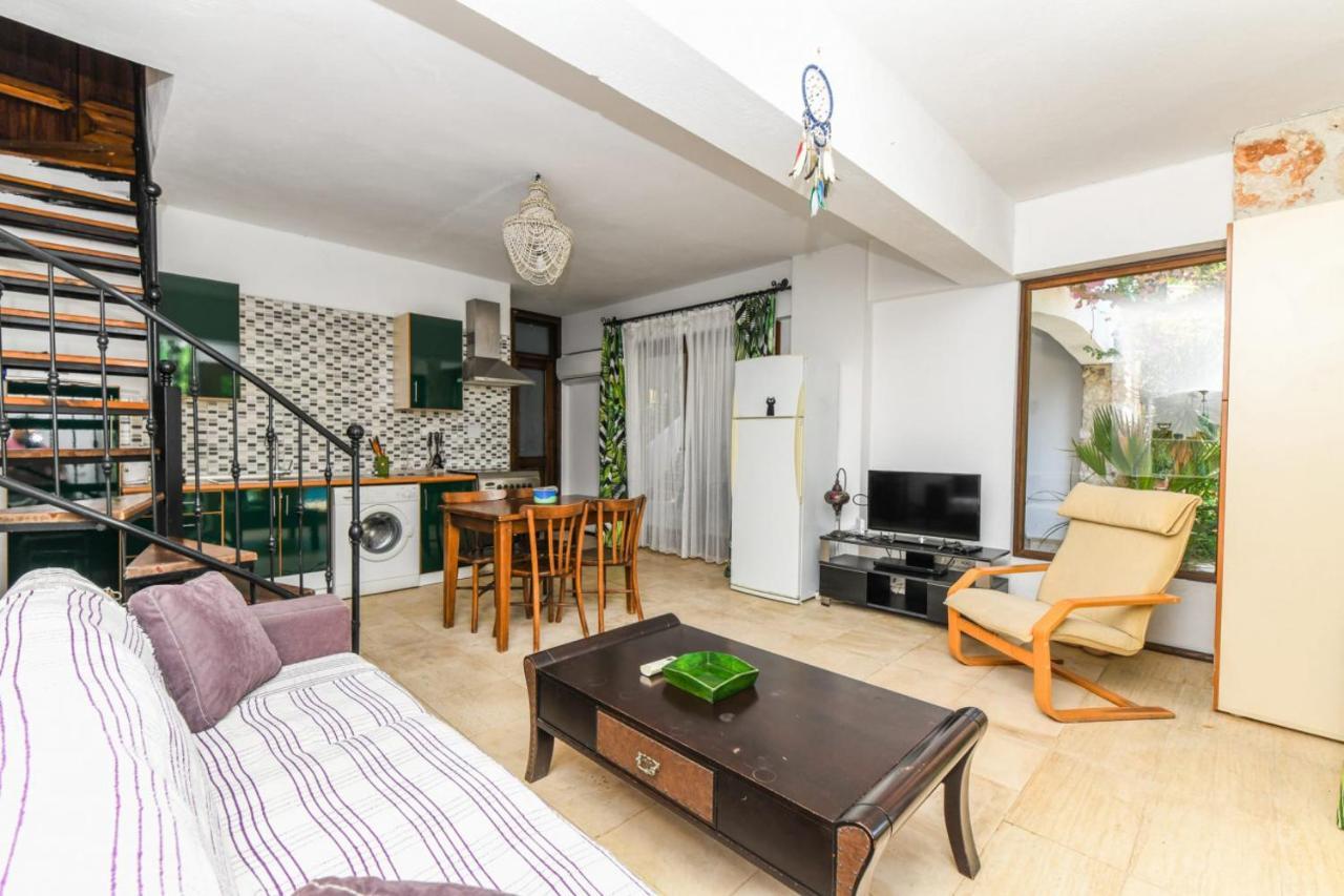 דירות Duplex House With Shared Pool Near Beach In קלקן מראה חיצוני תמונה