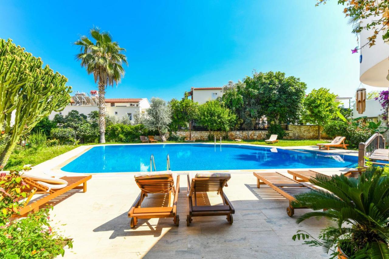 דירות Duplex House With Shared Pool Near Beach In קלקן מראה חיצוני תמונה